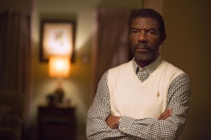 ROSEWOOD: Guest star Vondie Curtis-Hall in the "Policies and Ponies" episode of ROSEWOOD airing Wednesday, Nov. 4 (8:00-9:00 PM ET/PT) on FOX. ©2015 Fox Broadcasting Co. Cr: John P. Fleenor/FOX.